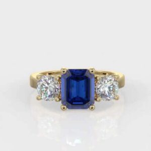 1 x 1.00ct Round  Cut Sapphire  & 2 x 0.30ct Round Brilliant   3  Stone Diamond  Ring