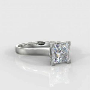 1 x 0.70ct Princess Brilliant Cut Solitaire Diamond Ring